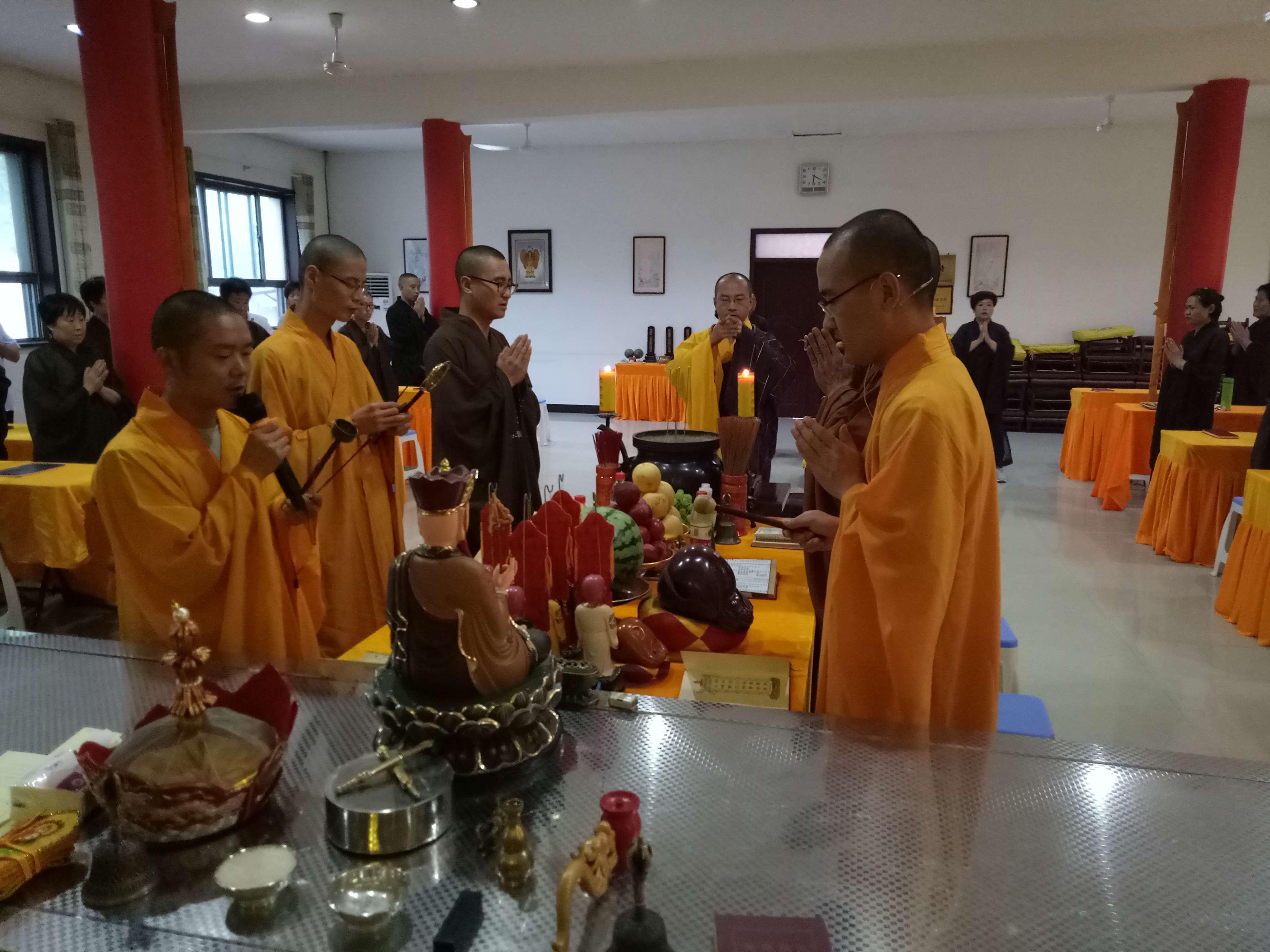 关于我奶超度施主的信息